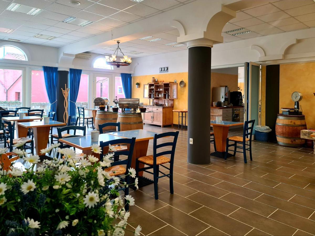 Hotel Stara Sola - Oleander Resort Korte Eksteriør bilde