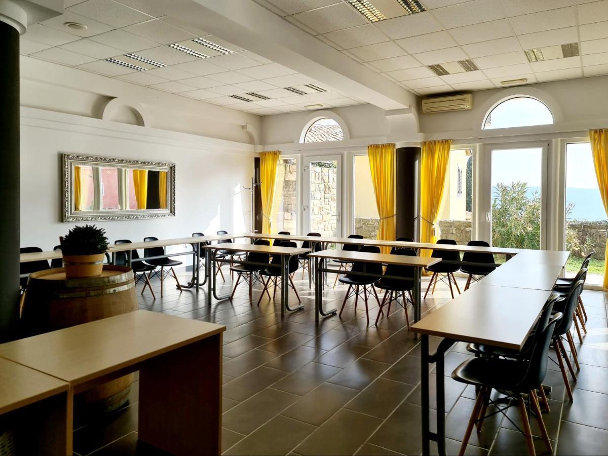 Hotel Stara Sola - Oleander Resort Korte Eksteriør bilde